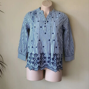 American Sweetheart Women's blouse sz.M striped eyelet Embroidered